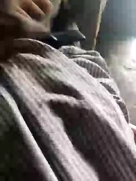 Snapshot of SEXYBOYCALLME chatting on June 2026 07:04:02 AM SEXYBOYCALLME online show from June 2026 07:04:02 AM