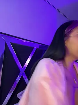 queen of you heart online show from February 2026 10:10:02 PM