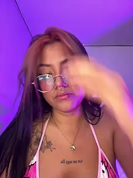 queen of you heart online show from June 2026 03:51:01 PM