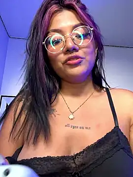 queen of you heart online show from January 2026 10:06:02 PM