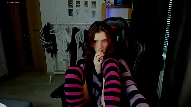 iceseeker2 online show from April 2026 05:58:01 AM