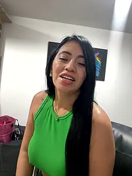 nataliia queen  online show from January 2026 11:20:01 PM