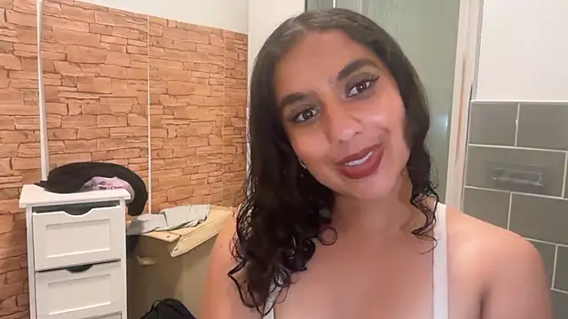 fayfay21xh online show from May 2026 10:01:01 PM