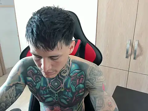 Snapshot of Chrissblack chatting on March 2026 01:41:01 PM Chrissblack online show from March 2026 01:41:01 PM