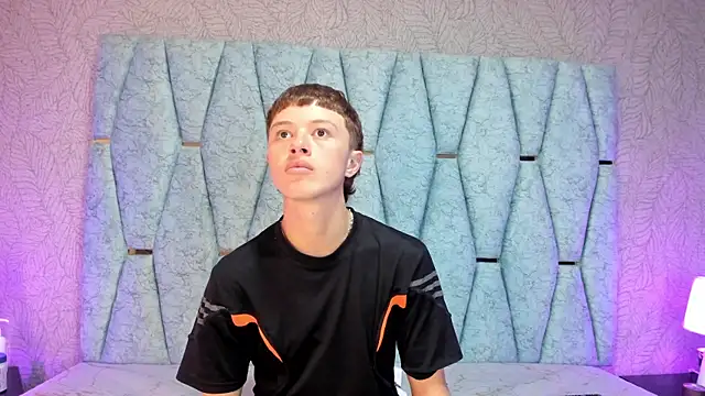 Genesis And Jack  online show from January 2026 03:02:01 AM