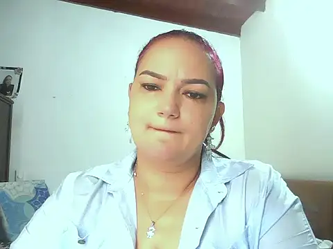 Snapshot of Roja_tentacion chatting on January 2026 04:14:02 PM Roja tentacion online show from January 2026 04:14:02 PM