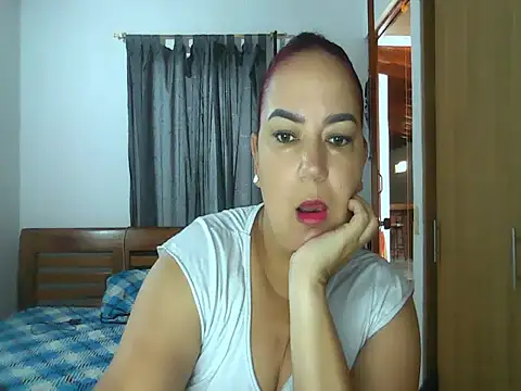 Roja tentacion online show from May 2026 02:20:01 PM