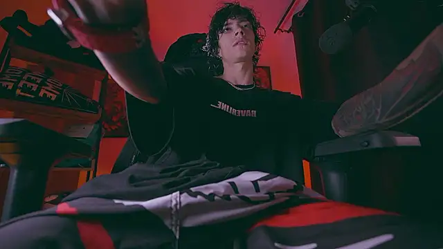 Olliver   y online show from March 2026 11:27:01 PM