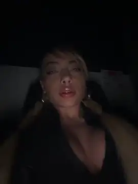 Snapshot of Ginevrafedez chatting on February 2026 11:58:01 PM Ginevrafedez online show from February 2026 11:58:01 PM