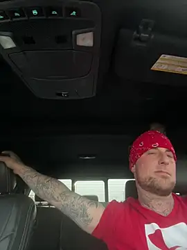 WIDBIGWHITECOCK online show from April 2026 10:38:02 PM