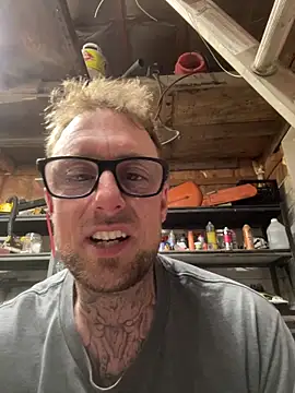 WIDBIGWHITECOCK online show from April 2026 04:20:02 AM