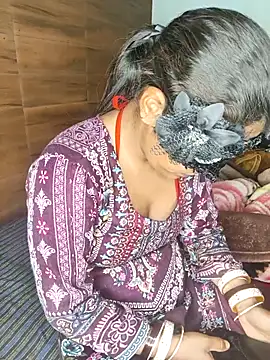 catstar143 online show from February 2026 07:33:01 PM