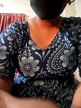 Taisha Islam online show from April 2026 08:04:01 PM