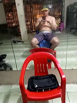 paladito01 online show from April 2026 06:09:02 AM