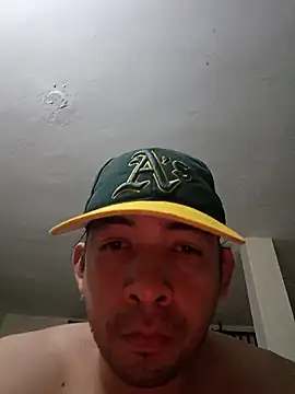 paladito01 online show from April 2026 06:25:02 AM