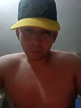 paladito01 online show from April 2026 06:32:02 AM