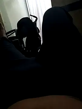 paladito01 online show from April 2026 08:16:02 PM