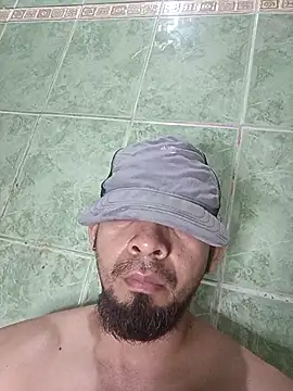 paladito01 online show from March 2026 05:21:02 AM