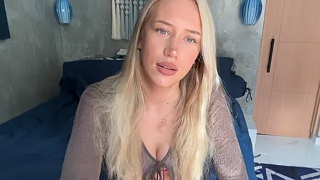 Snapshot of livsslife chatting on March 2026 01:33:02 AM livsslife online show from March 2026 01:33:02 AM