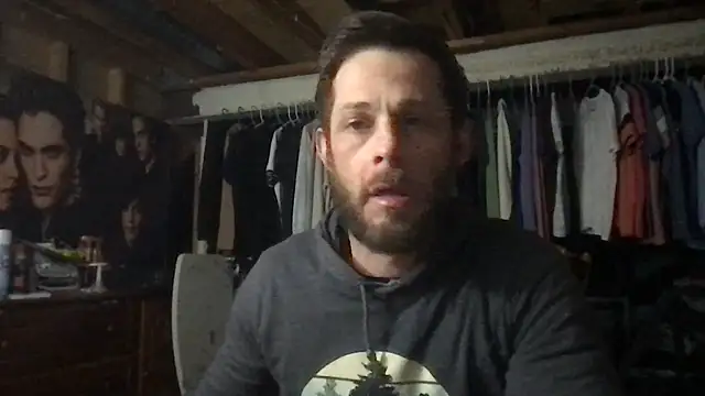 Snapshot of ARCHERTASTE chatting on March 2026 05:07:01 AM ARCHERTASTE online show from March 2026 05:07:01 AM