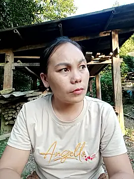 vanvan005 online show from May 2026 10:57:01 AM