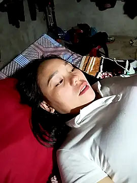 vanvan005 online show from February 2026 12:32:02 AM