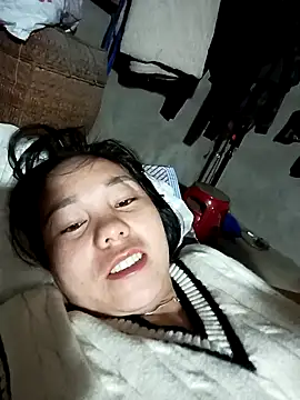 vanvan005 online show from February 2026 11:12:01 PM