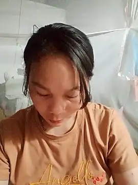 vanvan005 online show from April 2026 09:43:02 PM