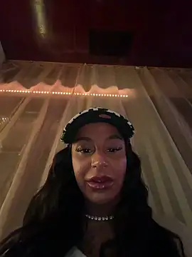 Snapshot of sweetxlayla chatting on February 2026 08:04:01 PM sweetxlayla online show from February 2026 08:04:01 PM