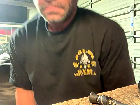 Snapshot of calimeatstick chatting on January 2026 01:27:01 PM calimeatstick online show from January 2026 01:27:01 PM