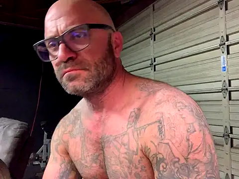 Snapshot of calimeatstick chatting on January 2026 03:12:01 AM calimeatstick online show from January 2026 03:12:01 AM