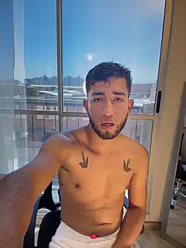 liam bronw online show from February 2026 03:34:02 PM