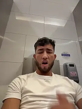 liam bronw online show from April 2026 05:50:02 PM