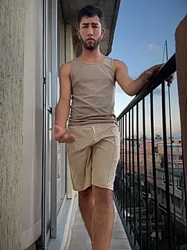 liam bronw online show from January 2026 11:08:01 PM