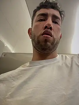 liam bronw online show from April 2026 04:02:02 PM