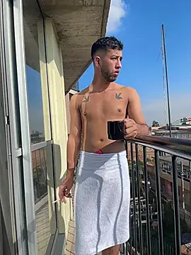 liam bronw online show from February 2026 01:22:02 PM