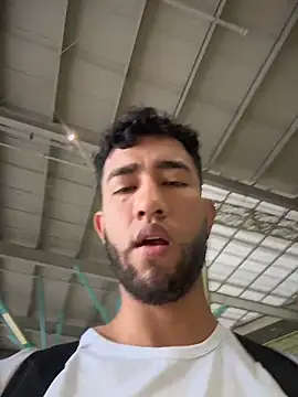 liam bronw online show from April 2026 06:12:02 PM