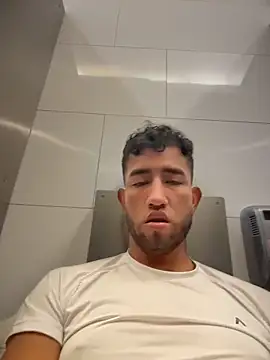 liam bronw online show from May 2026 03:18:02 PM