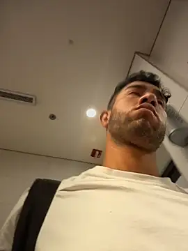 liam bronw online show from May 2026 04:28:01 PM