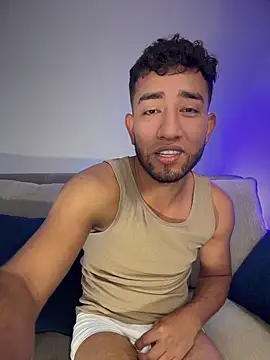 liam bronw online show from April 2026 09:32:02 PM