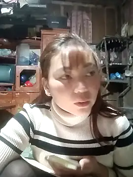 Snapshot of Miu_baby01 chatting on January 2026 12:59:01 AM Miu baby01 online show from January 2026 12:59:01 AM