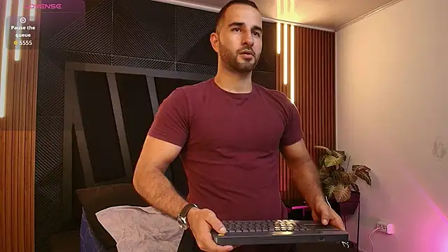 lorenzo walker 1 online show from February 2026 06:21:01 PM