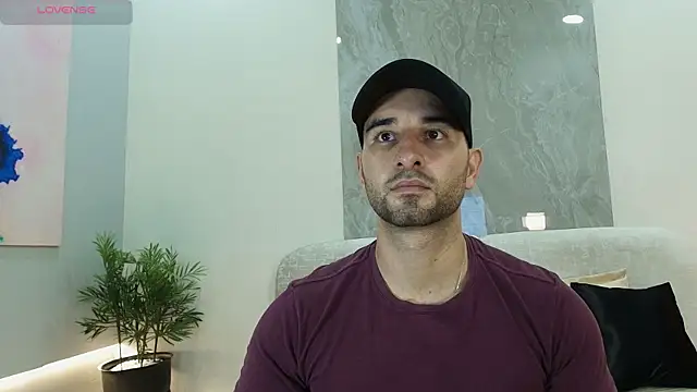 Snapshot of lorenzo_walker_1 chatting on June 2026 05:55:02 PM lorenzo walker 1 online show from June 2026 05:55:02 PM
