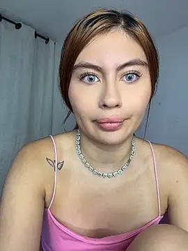 Snapshot of Stormi_th chatting on June 2026 07:29:02 AM Stormi th online show from June 2026 07:29:02 AM