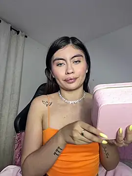 Stormi th online show from March 2026 01:17:02 AM