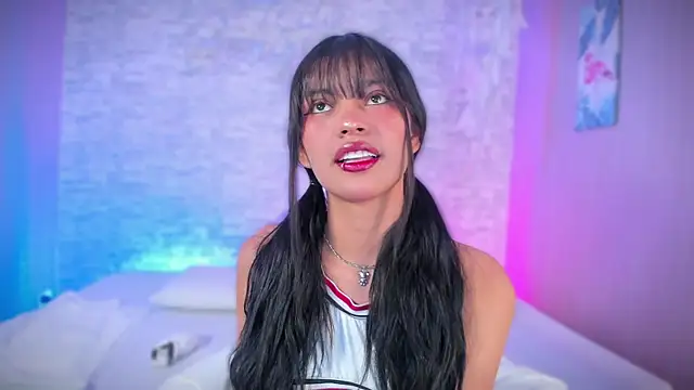 Snapshot of ayla_lux chatting on February 2026 04:57:01 AM ayla lux online show from February 2026 04:57:01 AM