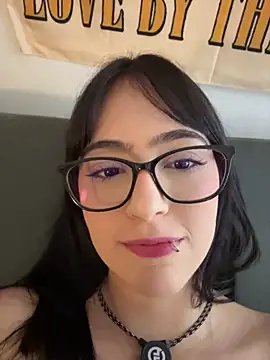 Snapshot of HinaSweet chatting on July 2026 01:36:01 AM HinaSweet online show from July 2026 01:36:01 AM