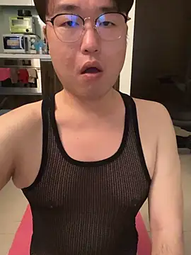 W0Ijn online show from April 2026 02:18:02 AM