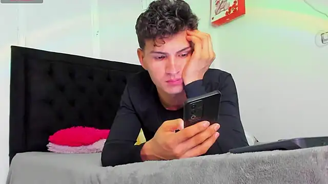 camilo model online show from April 2026 04:48:01 AM