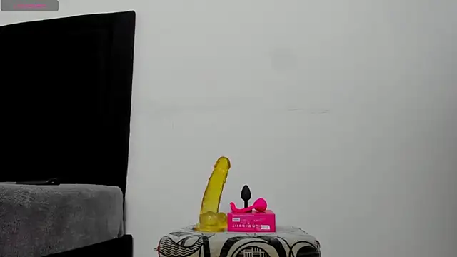 camilo model online show from March 2026 05:44:01 AM